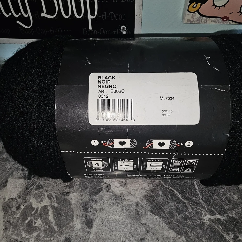 Red Heart Super Saver Jumbo Yarn Black No Dye Lot 14oz 744
